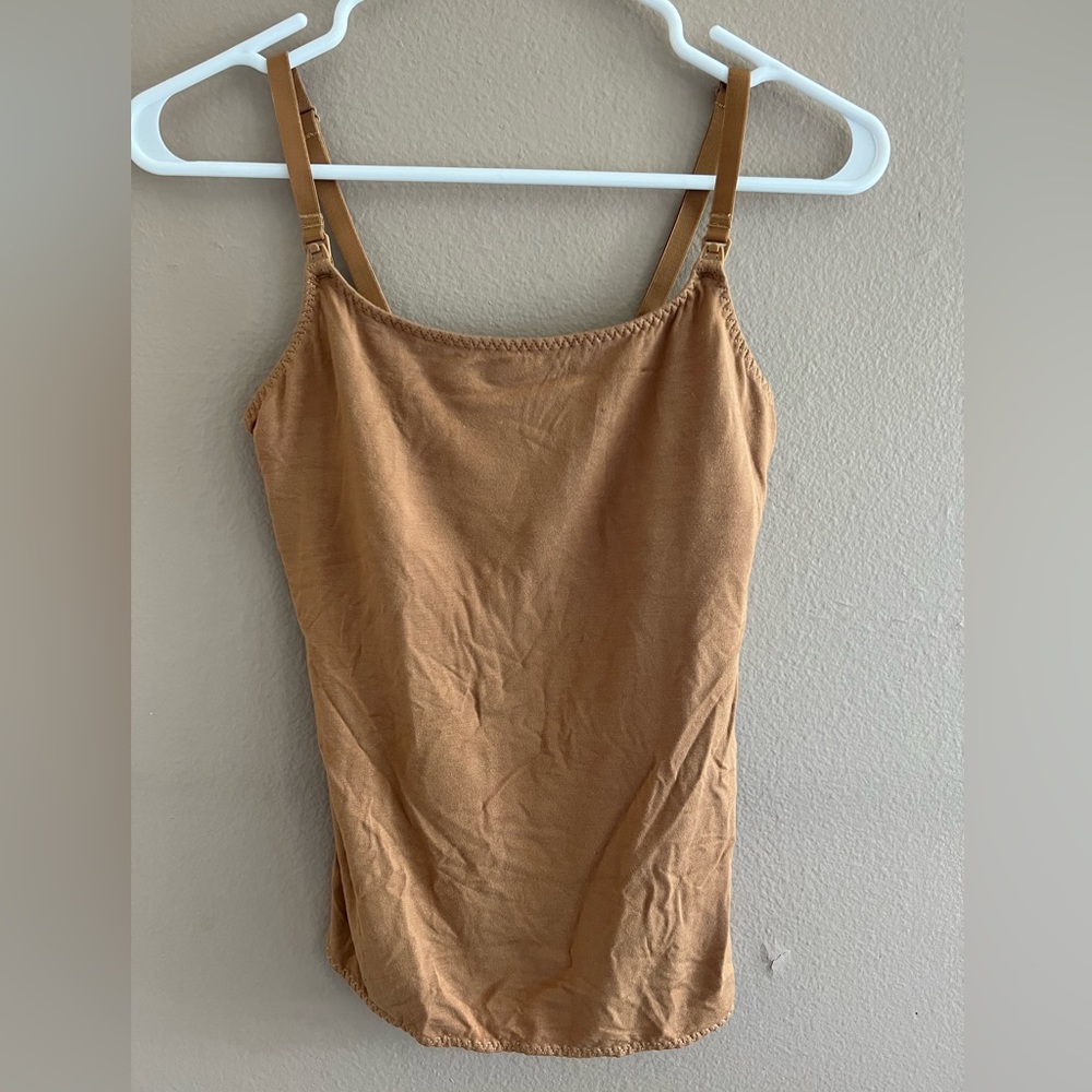 Storq nursing tank